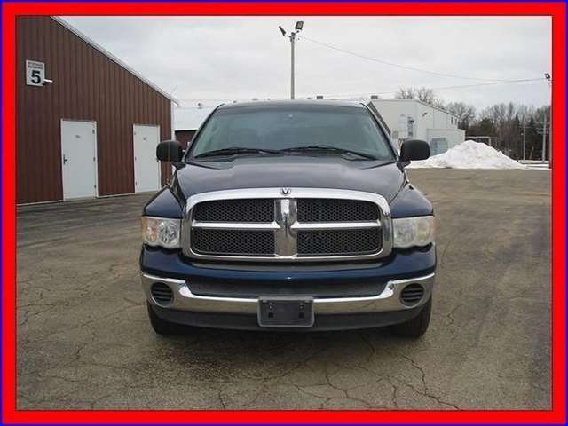 2002 Dodge Ram Pickup 1500 2dr Regular Cab ST 4WD SB